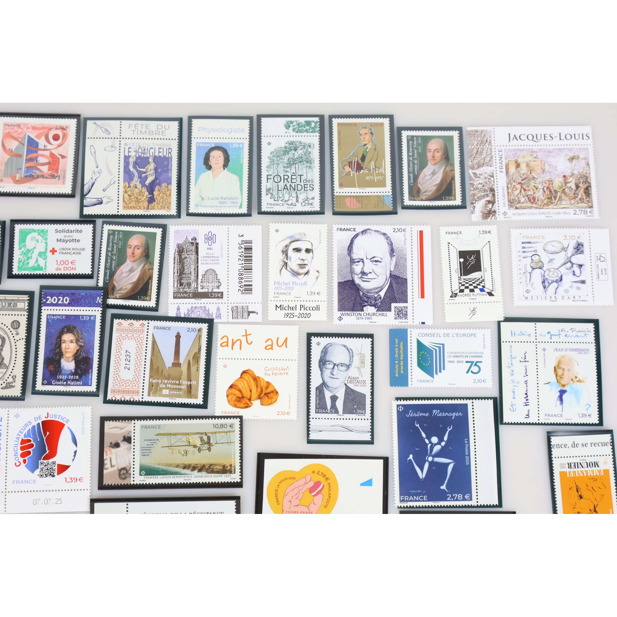 FRANCE ANNÉES 2024-2025 LOT DE TIMBRES NEUFS** MODERNES VALEUR D'ACHAT 130€