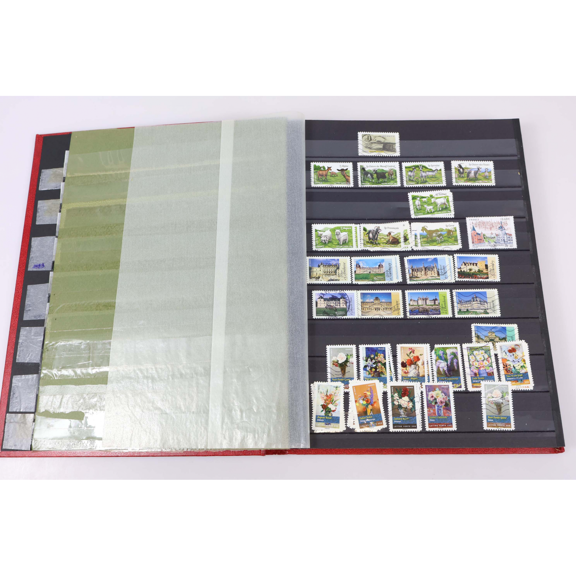 STOCK DE TIMBRES DE FRANCE ENTRE 2015 ET 2019 OBLITÉRÉS DANS UN ALBUM