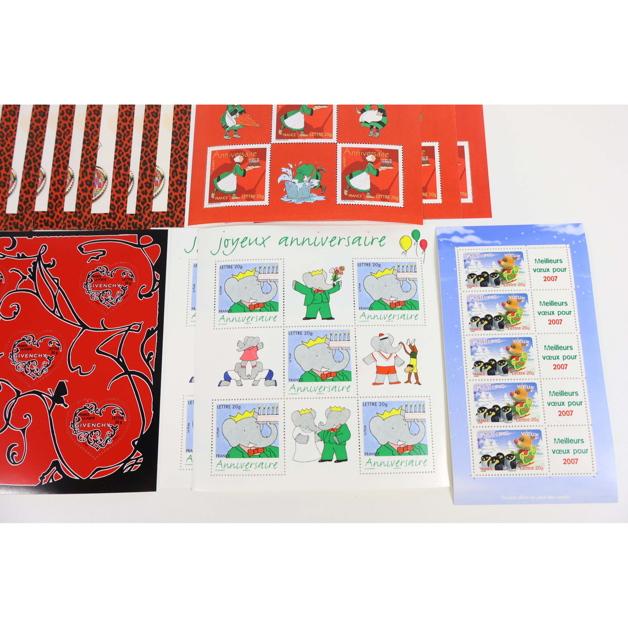 LOT 150 TIMBRES À VALIDITÉ PERMANENTE FRANCE POUR AFFRANCHIR LETTRES 20G