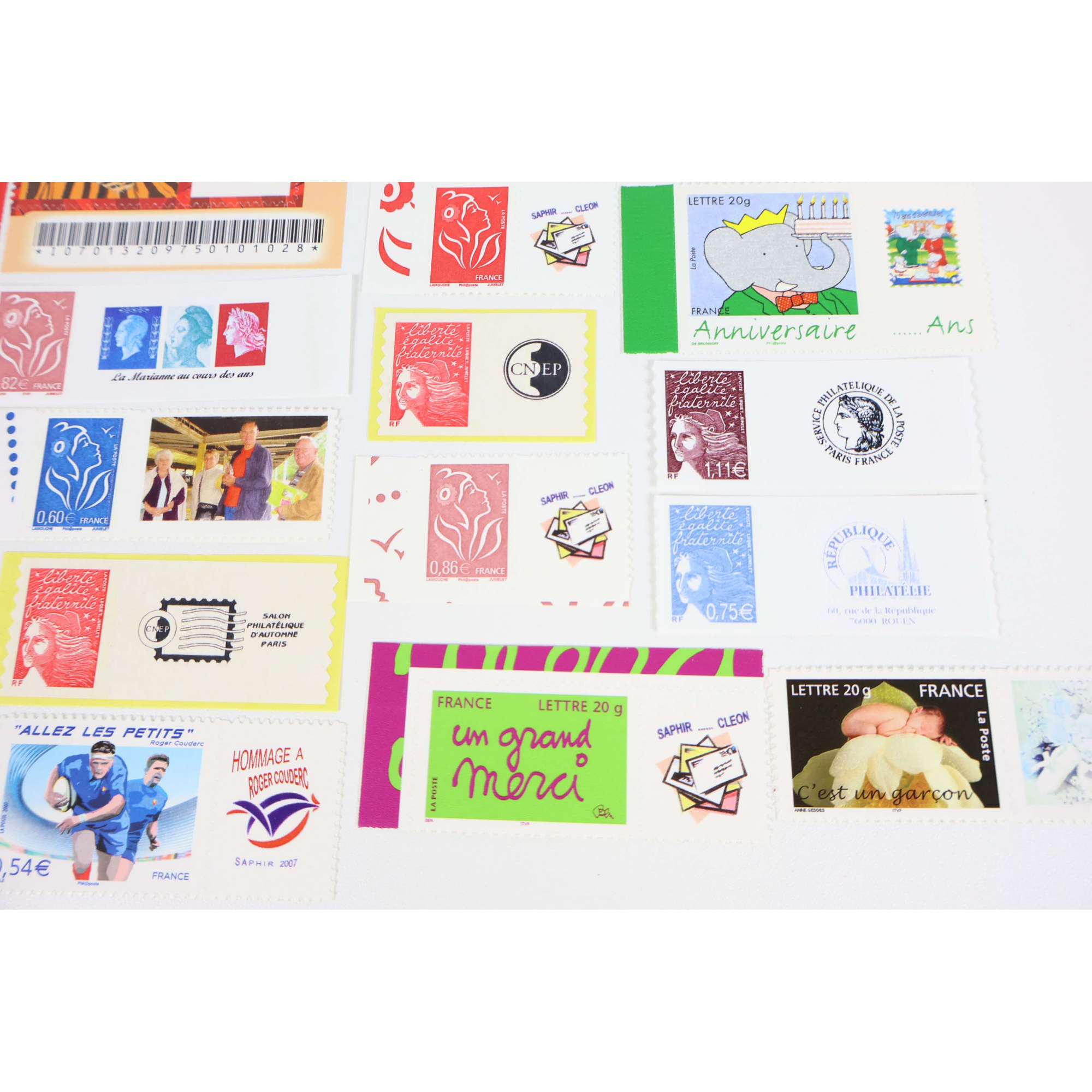 LOT DE TIMBRES PERSONNALISÉS AUTOADHÉSIFS DE FRANCE, COTE ÉLEVÉE + 400€