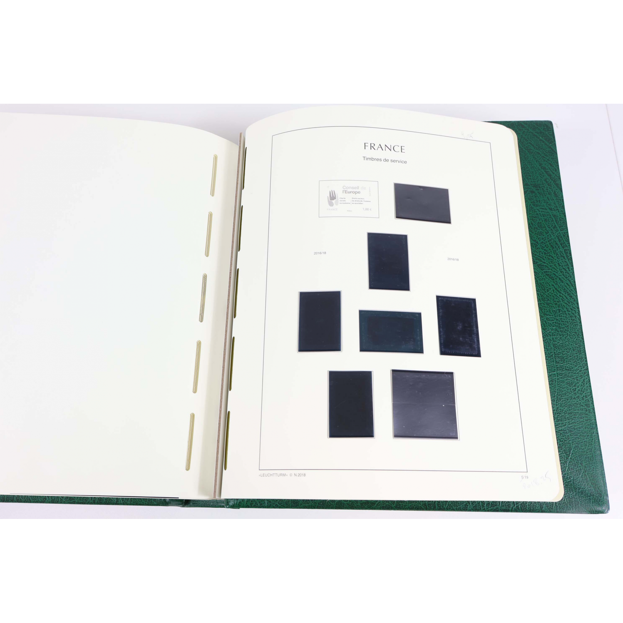 CLASSEUR LEUCHTTURM ANNÉES 2017/2018 MATÉRIEL HT DE GAMME POUR COLLECTION DE FR