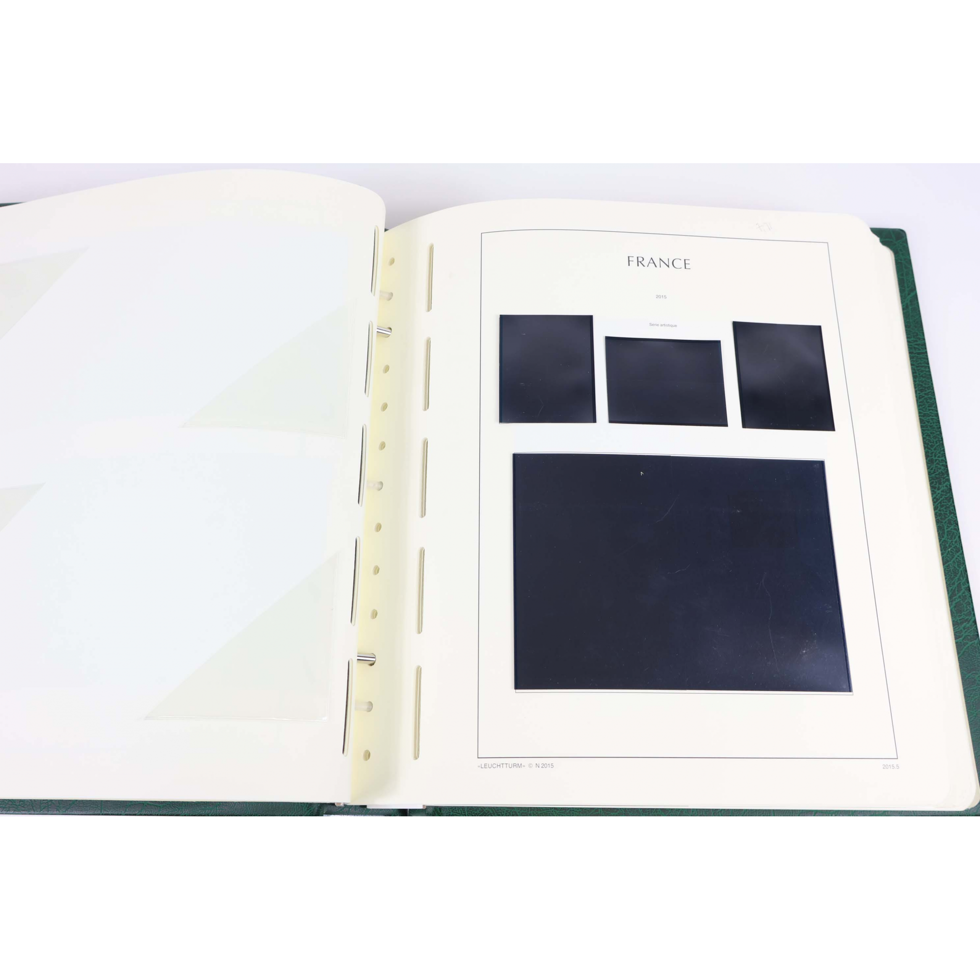 CLASSEUR LEUCHTTURM ANNÉES 2015/2016 MATÉRIEL HT DE GAMME POUR COLLECTION DE FR