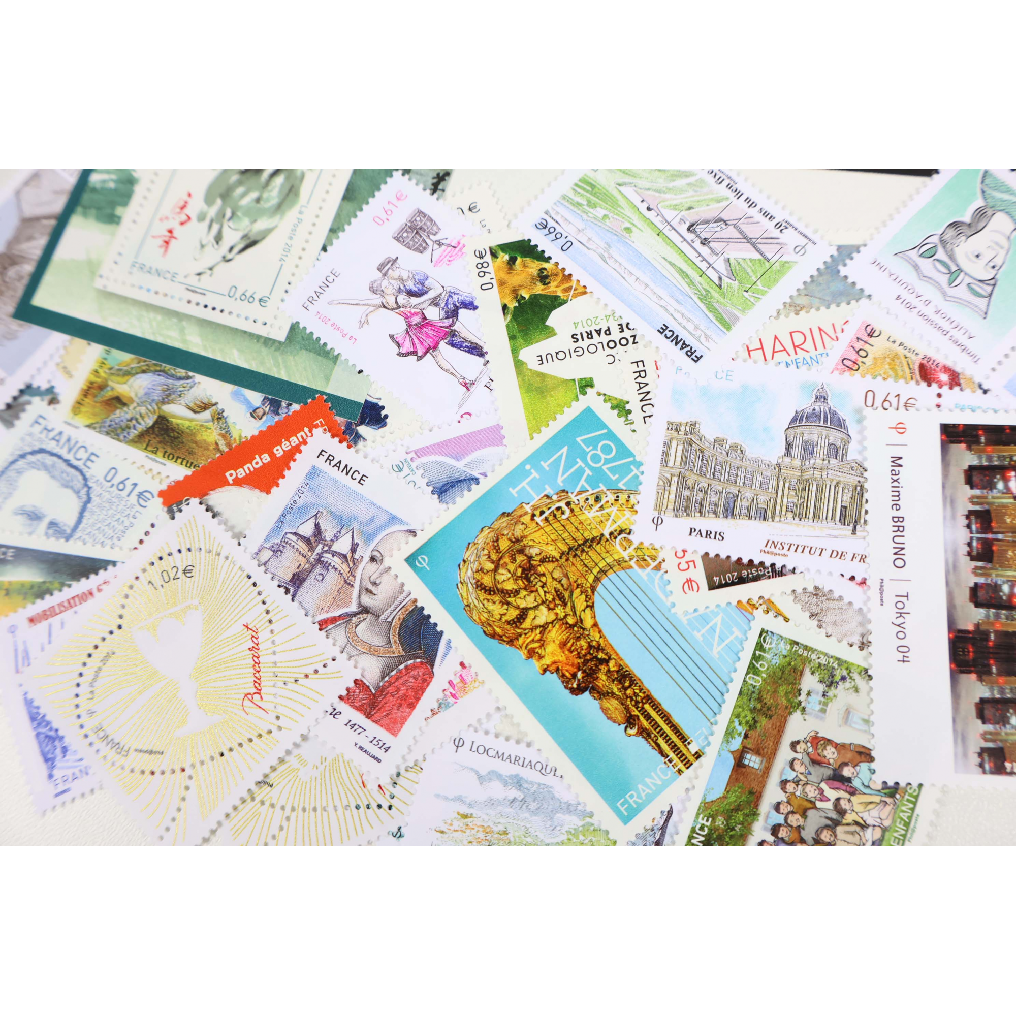 ANNÉE 2014 LOT DE TIMBRES/BLOCS-FEUILLETS MODERNES NEUFS** DE FRANCE FACIALE 77€
