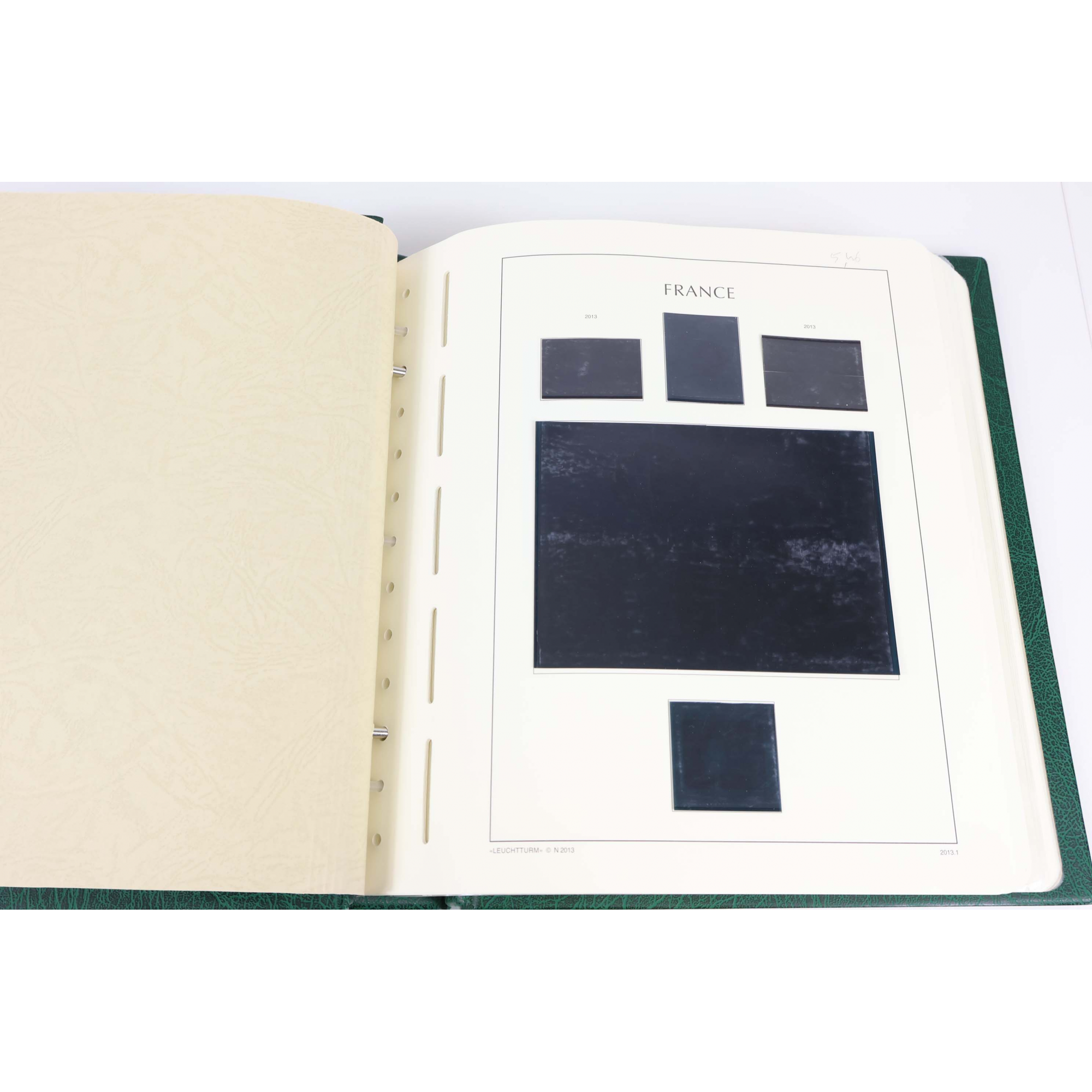 CLASSEUR LEUCHTTURM ANNÉES 2013/2014 MATÉRIEL HT DE GAMME POUR COLLECTION DE FR