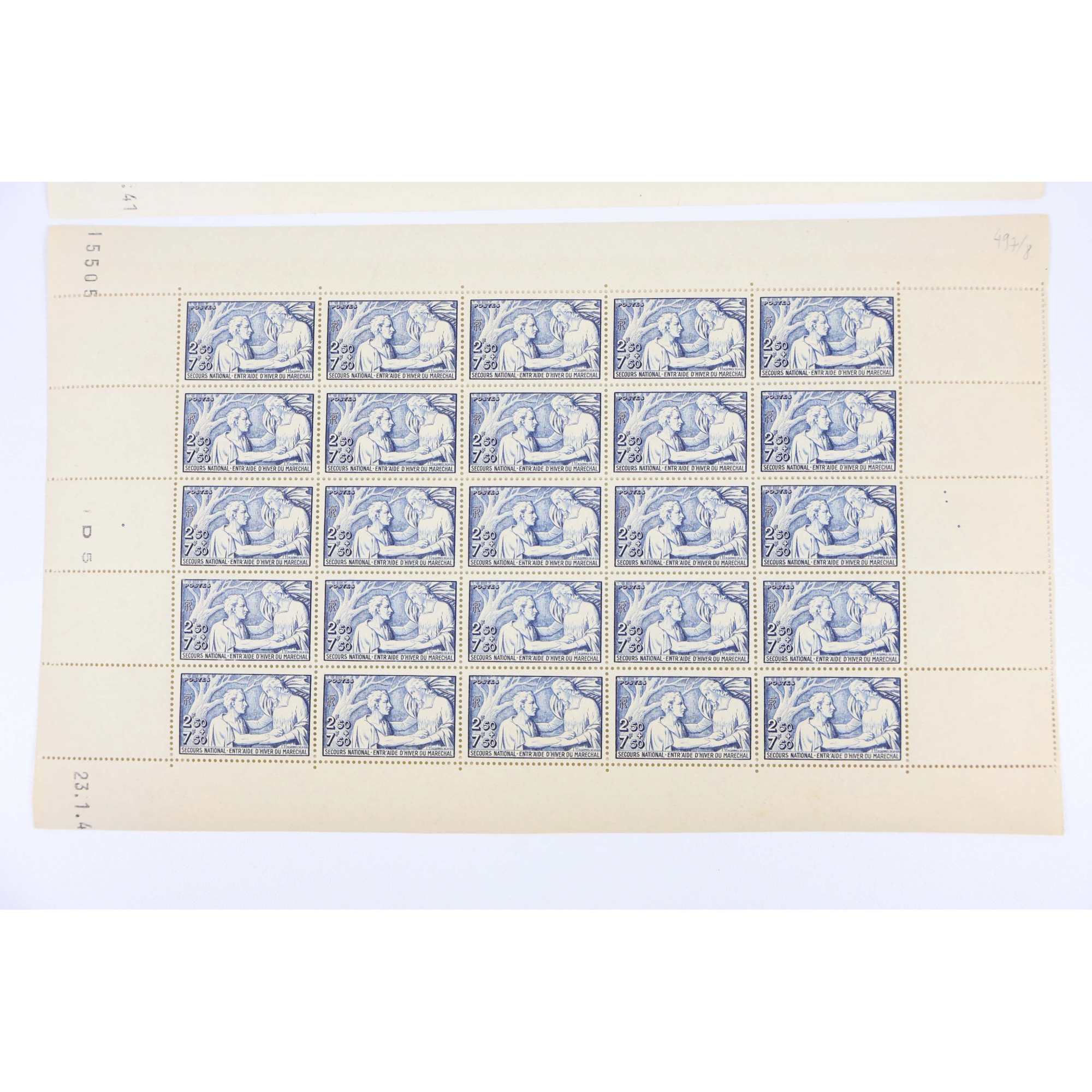 2 FEUILLES DE 25 TIMBRES NEUFS** SÉRIE COMPLÈTE "SECOURS NATIONAL" N°497/498