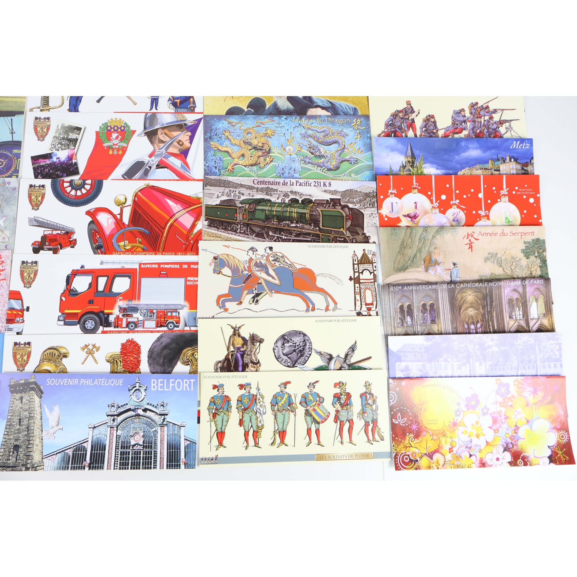 COLLECTION COMPLÈTE DE 42 BLOCS SOUVENIRS NEUFS N°47 AU N°89 TIMBRES NEUFS**
