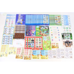 LOT BLOCS FEUILLET TIMBRES EN EUROS AVEC DÉFAUTS POUR AFFRANCHIR, FACIALE 205€
