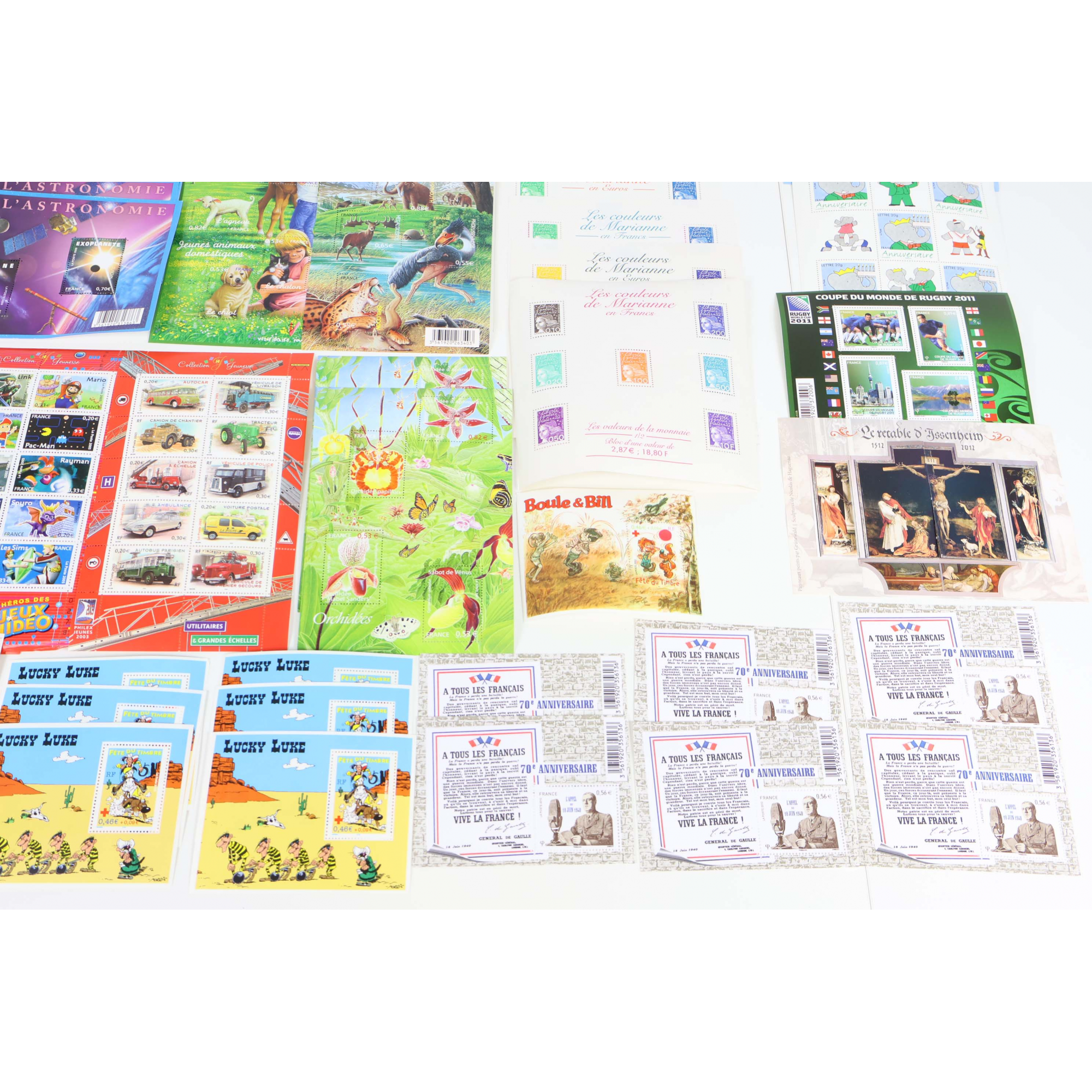 LOT BLOCS FEUILLET TIMBRES EN EUROS AVEC DÉFAUTS POUR AFFRANCHIR, FACIALE 205€