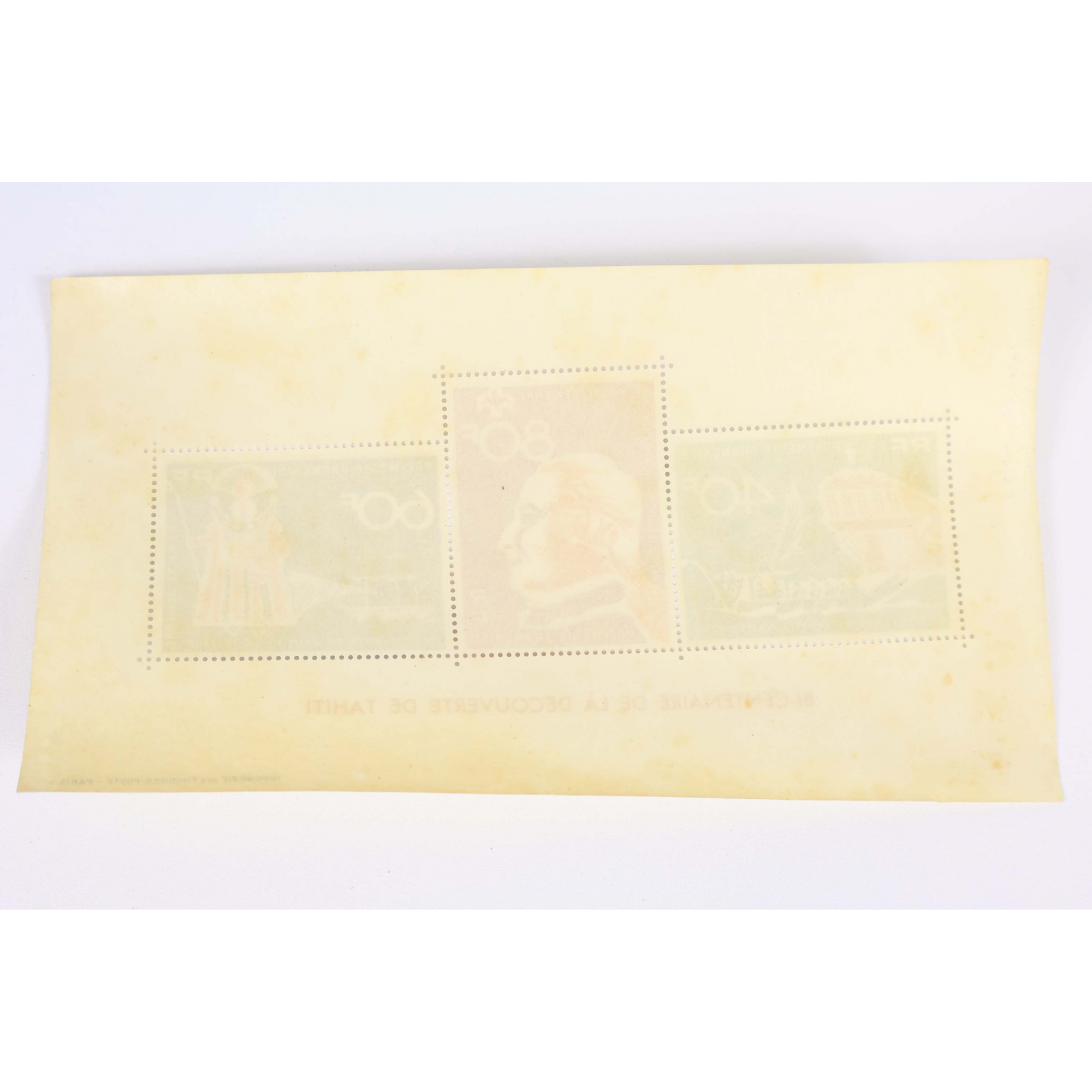 POLYNESIE 2 BLOCS-FEUILLET N°1 ANNEE 1968 COTE 370€ AVEC ROUSSEURS PRIX BAS
