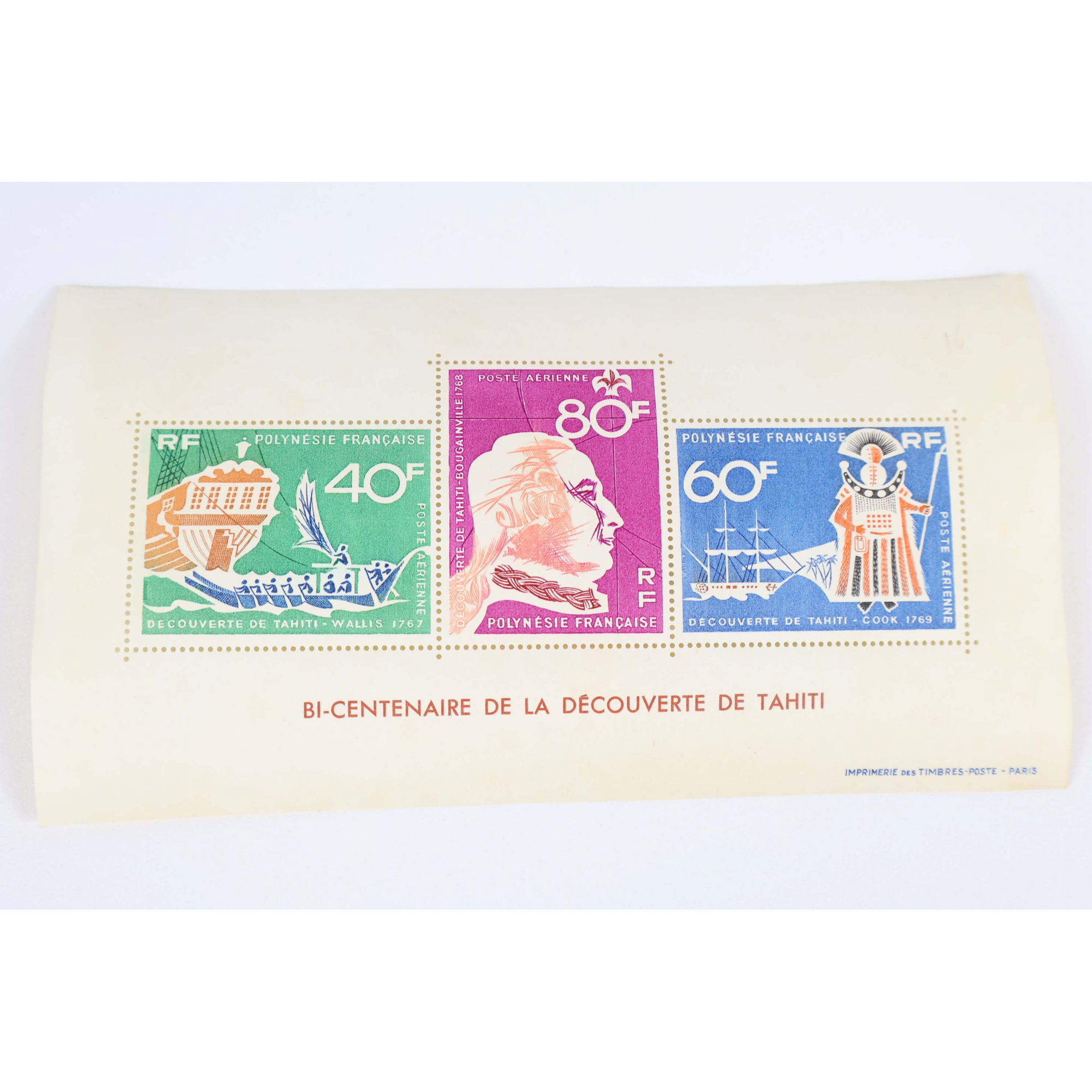 POLYNESIE 2 BLOCS-FEUILLET N°1 ANNEE 1968 COTE 370€ AVEC ROUSSEURS PRIX BAS