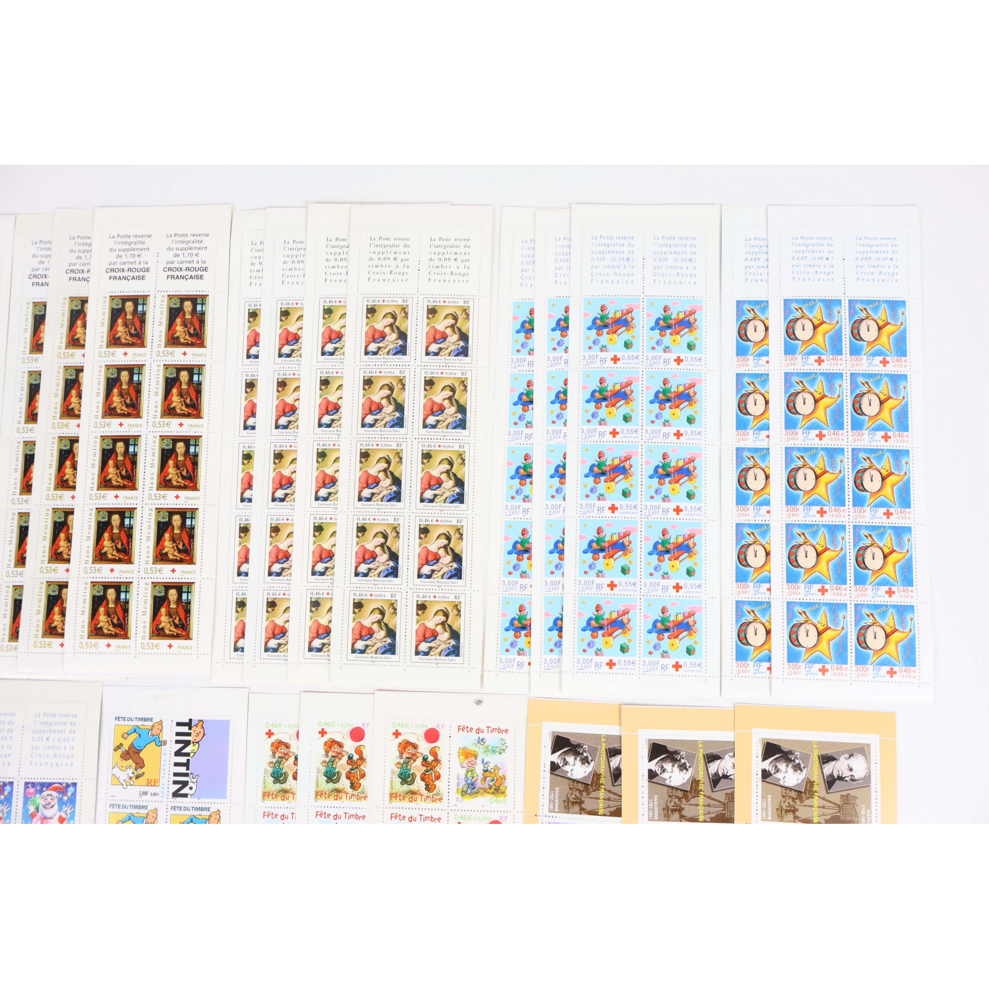 LOT DE CARNETS DE TIMBRES EN EUROS AVEC DÉFAUTS POUR AFFRANCHIR, FACIALE 156.76€