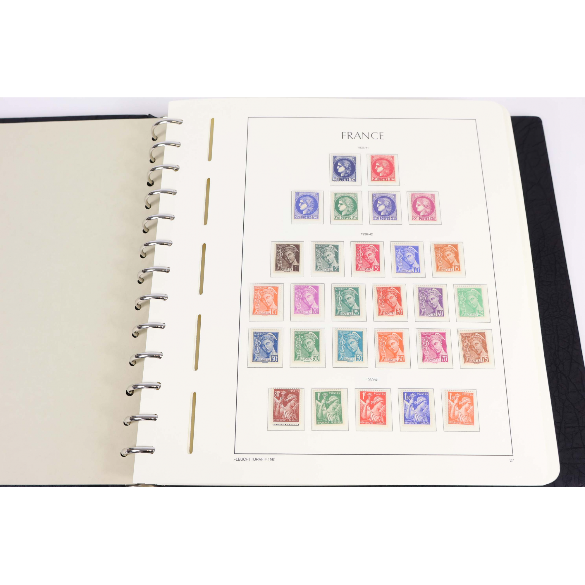 COLLECTION DE FRANCE DE 1960 À 1979 TIMBRES NEUFS** AVEC CLASSEUR LEUCHTTURM
