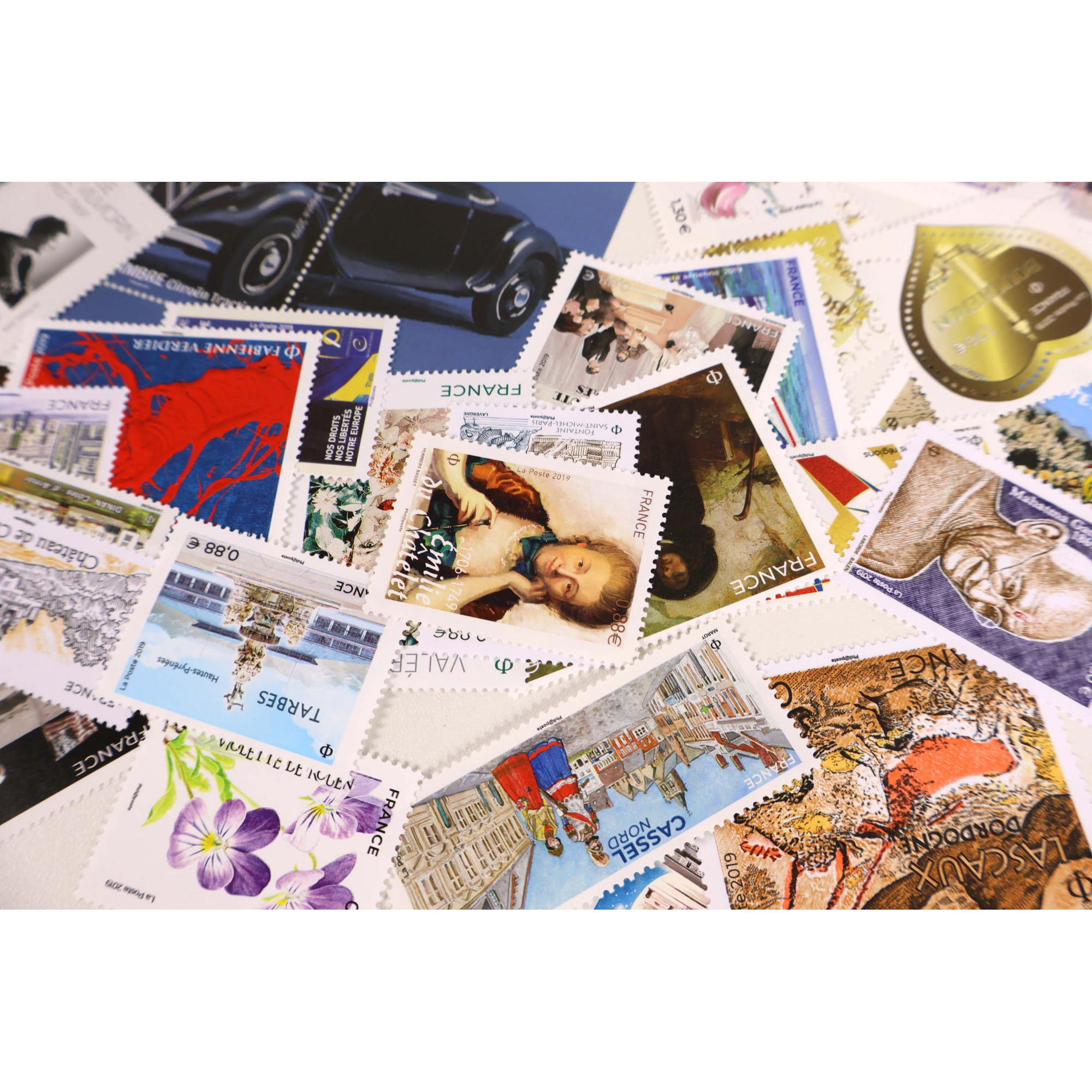 FRANCE LOT DE TIMBRES ET BLOCS-FEUILLET DE 2019 TIMBRES NEUFS** FACIALE 57€