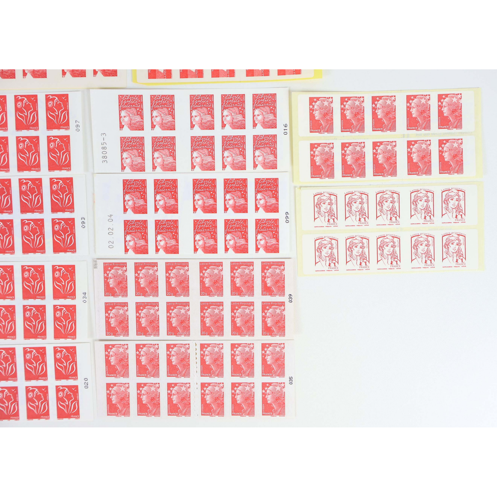 LOT DE 234 TIMBRES AUTOADHÉSIFS LETTRES 20G VP FRANCE , CARNETS POUR AFFRANCHIR
