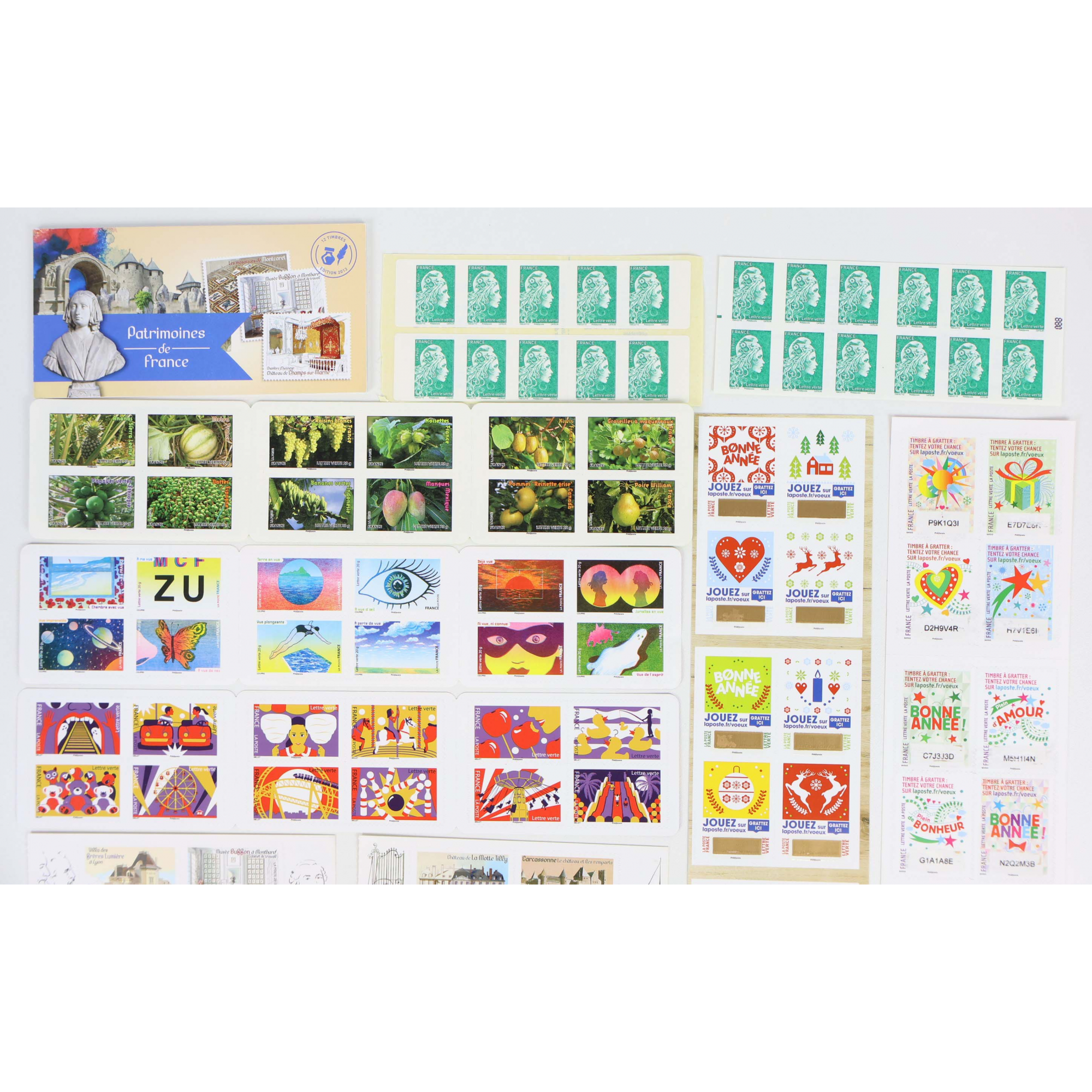 LOT DE 130 TIMBRES AUTOADHÉSIFS LETTRES VERTES 20G VP FRANCE POUR AFFRANCHIR