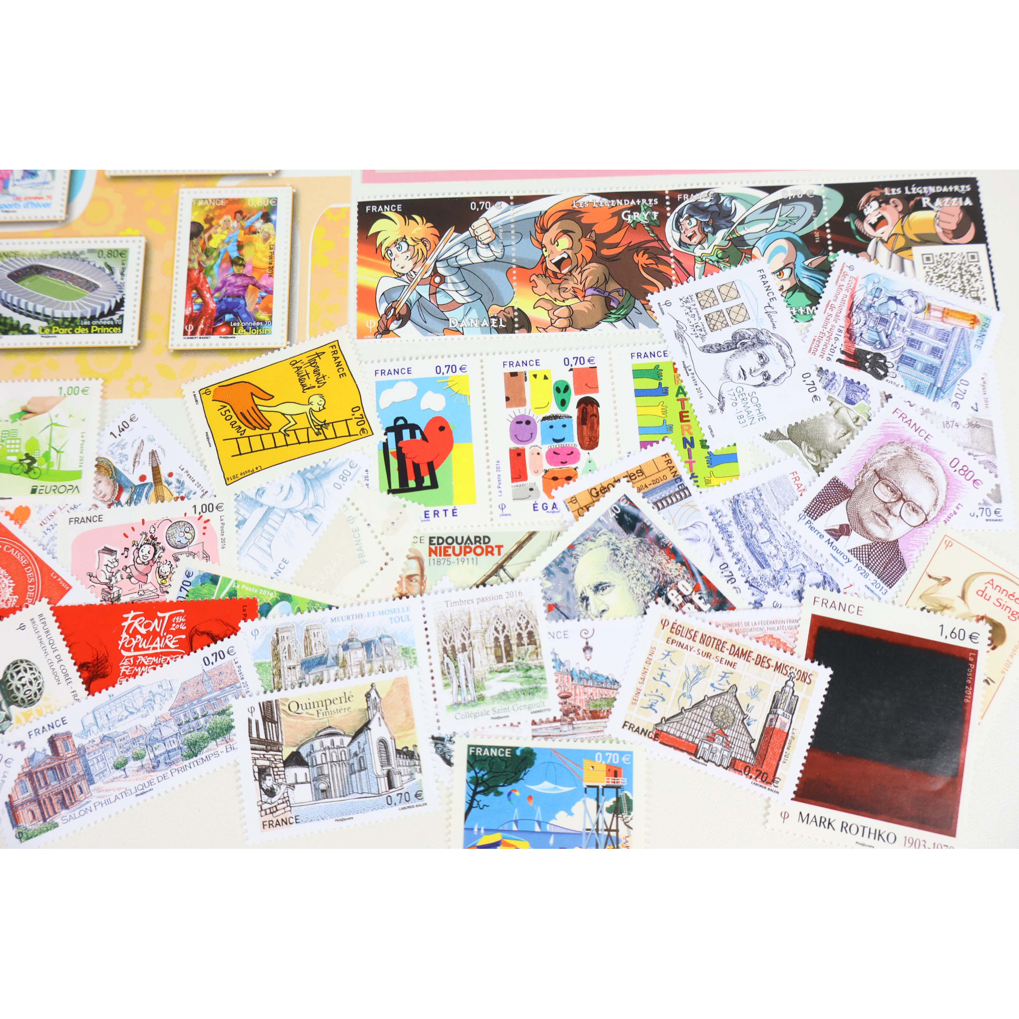 FRANCE LOT DE TIMBRES ET BLOCS-FEUILLET DE 2016 TIMBRES NEUFS** FACIALE 68€