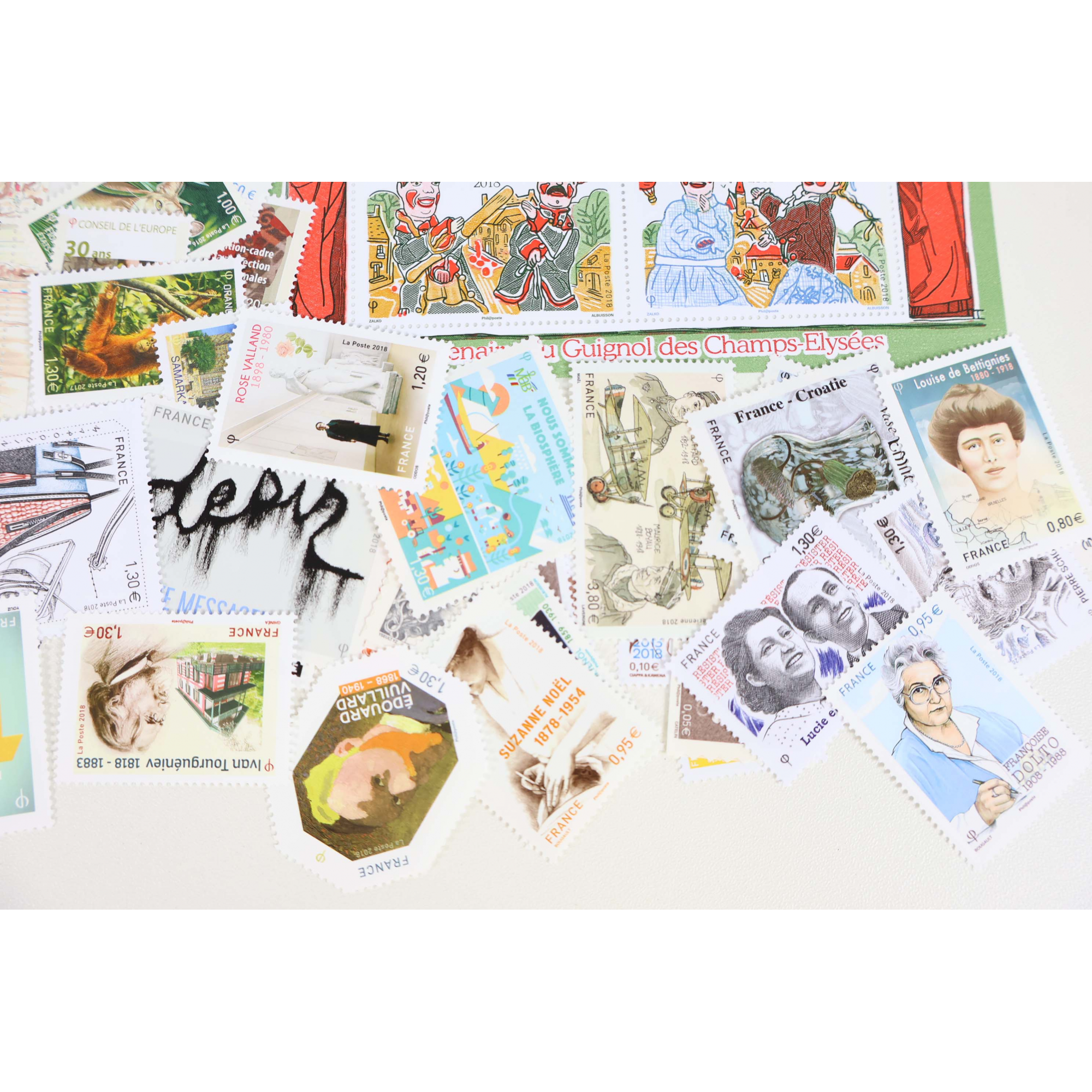 FRANCE LOT DE TIMBRES ET BLOCS-FEUILLET DE 2018 TIMBRES NEUFS** FACIALE 84€