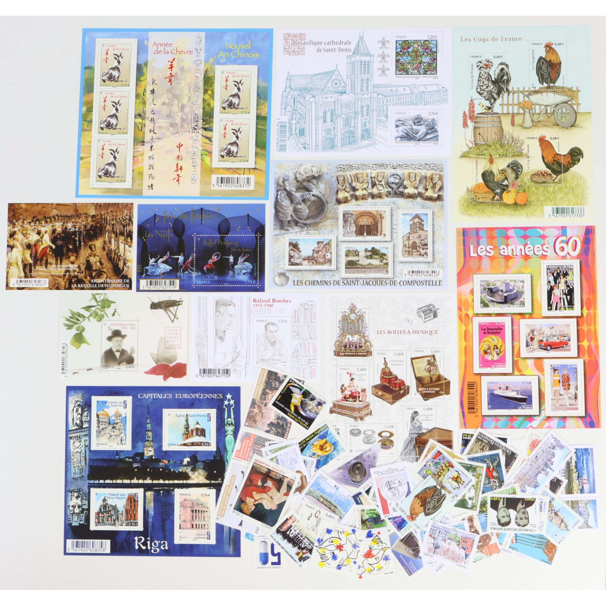 FRANCE LOT DE TIMBRES ET BLOCS-FEUILLET DE 2015 TIMBRES NEUFS** FACIALE 82€