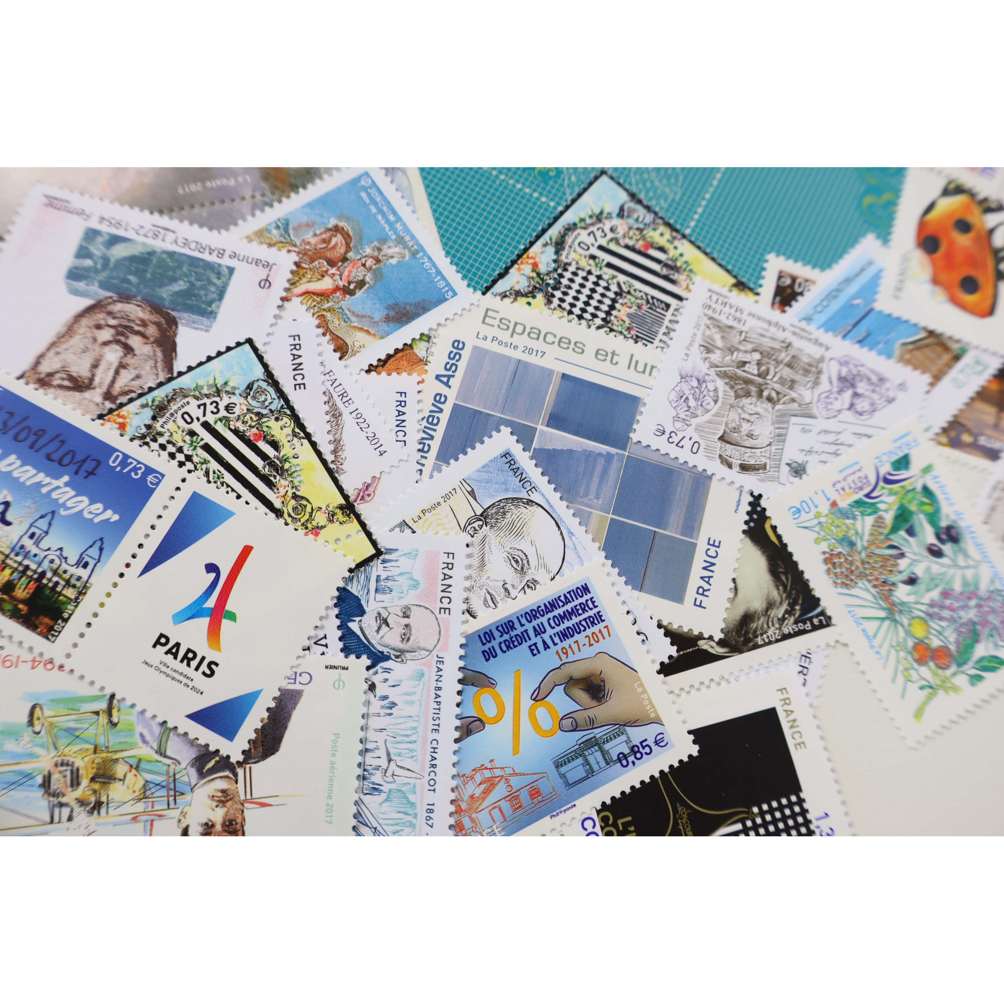FRANCE LOT DE TIMBRES ET BLOCS-FEUILLET DE 2017 TIMBRES NEUFS** FACIALE 79€