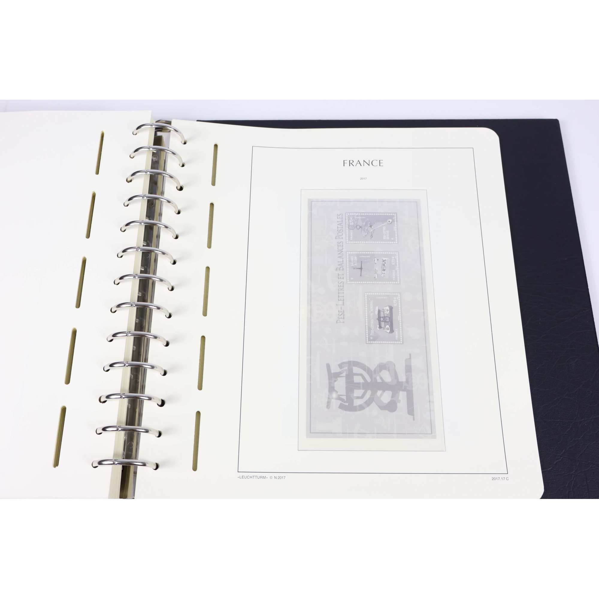 CLASSEUR LEUCHTTURM DE 2016 ET 2017 COMPLET POUR RANGER LES TIMBRES DE FRANCE