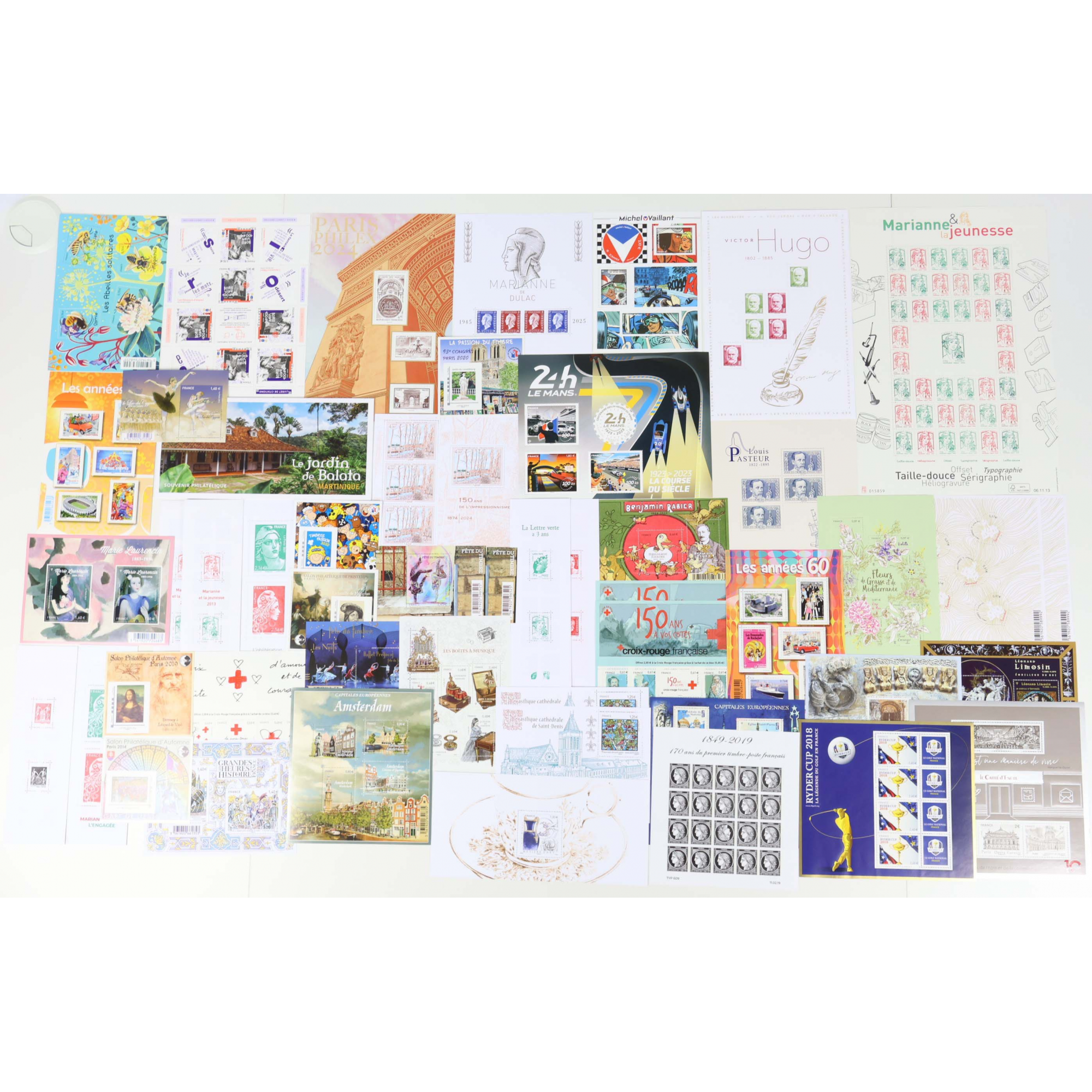 FRANCE, LOT BLOCS/CARNETS TIMBRES NEUFS 2013 - 2025 DÉFAUTS MINEURS, VF 351.35€