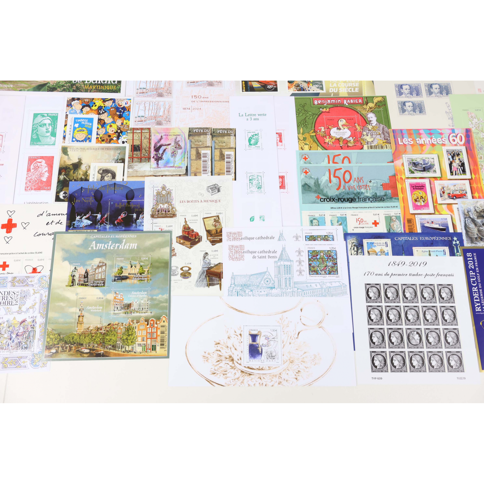 FRANCE, LOT BLOCS/CARNETS TIMBRES NEUFS 2013 - 2025 DÉFAUTS MINEURS, VF 351.35€