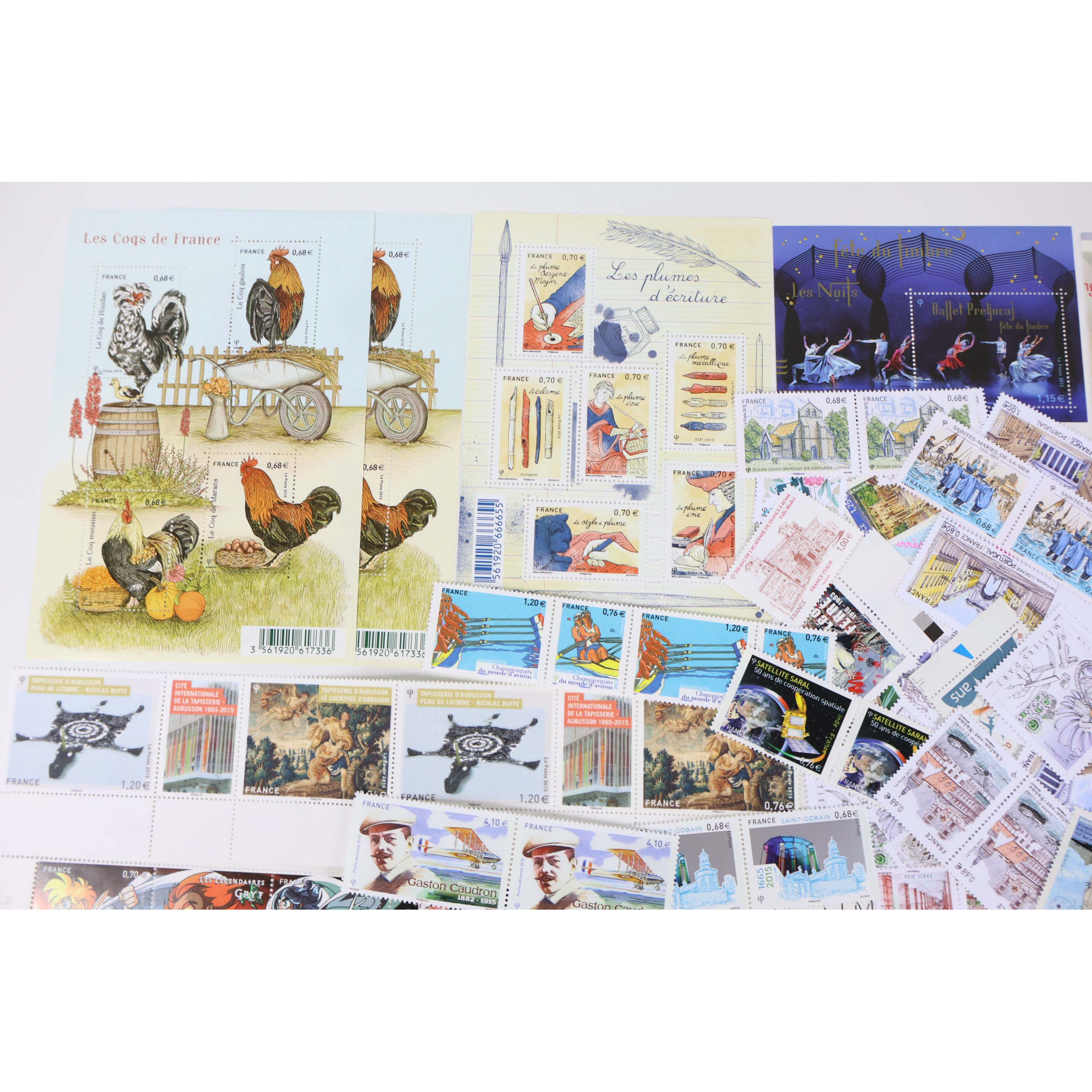 FRANCE, LOT DE TIMBRES ET BLOCS-FEUILLETS DE 2015 - 2016 NEUFS** FACIALE 168.79€