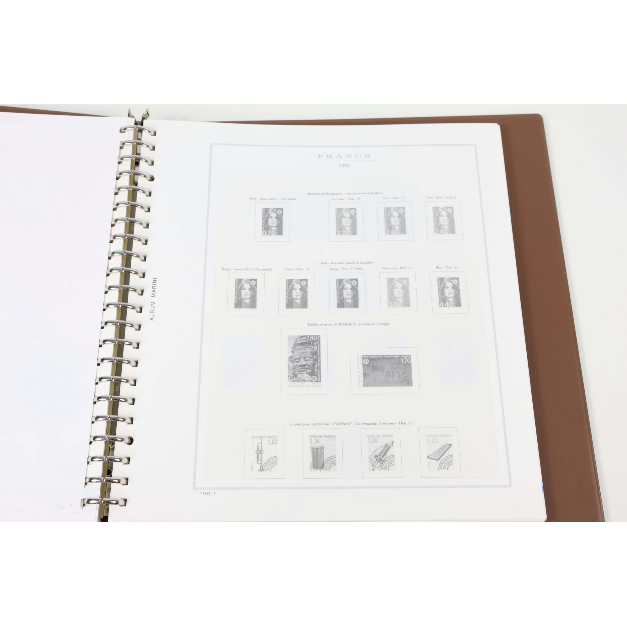 CLASSEUR MARINI POUR UNE COLLECTION DE TIMBRES DE FRANCE DE 1990 À 1996