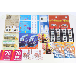 LOT DE 202 TIMBRES AUTOADHÉSIFS LETTRES 20G VP, FORMAT COLLECTORS THÈMES DIVERS
