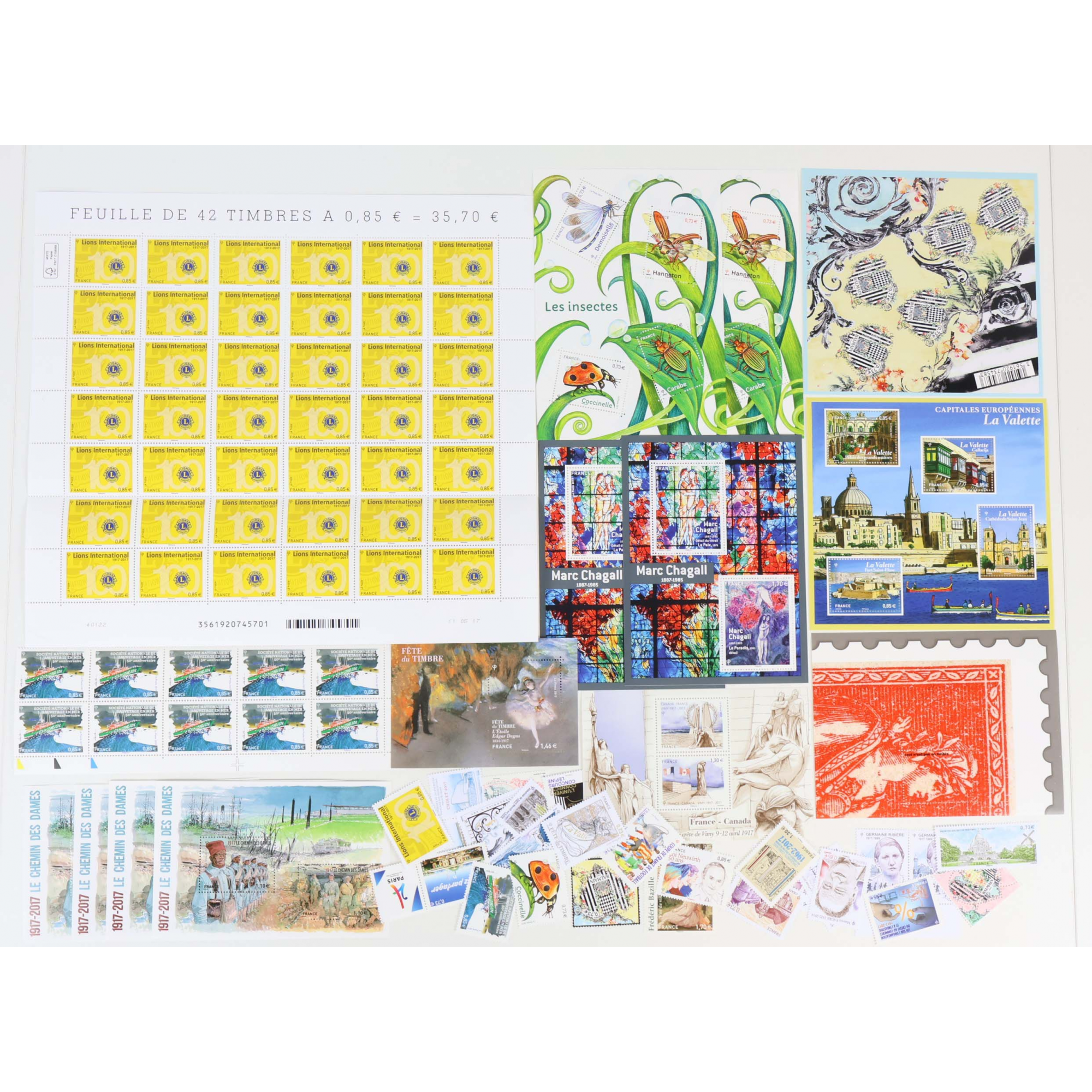 FRANCE LOT DE TIMBRES ET BLOCS-FEUILLET DE 2017 TIMBRES NEUFS** FACIALE 100€