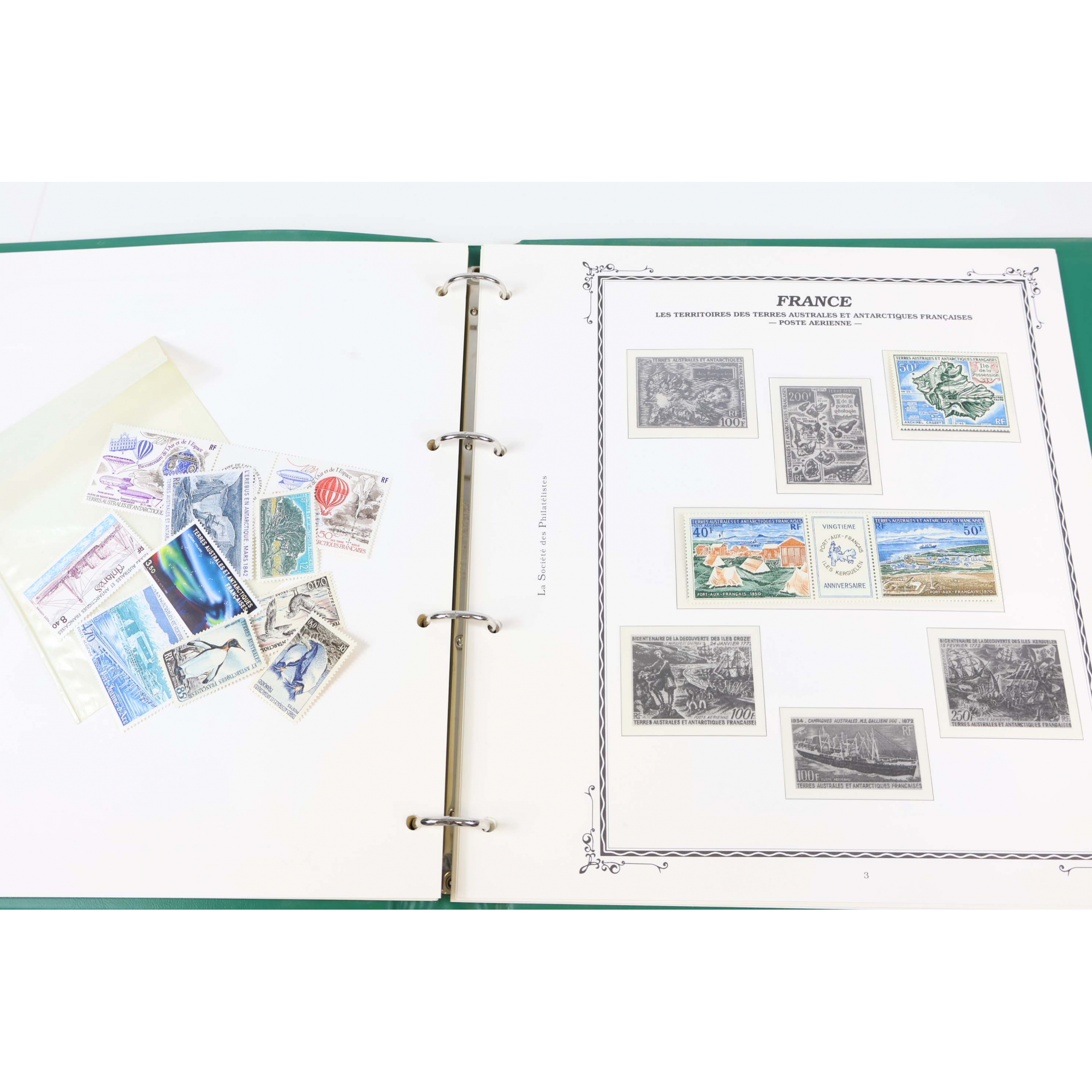 TAAF POSTE AÉRIENNE CLASSEUR SOCIÉTÉ DES PHILATÉLISTES AVEC QQUES TIMBRES NEUFS