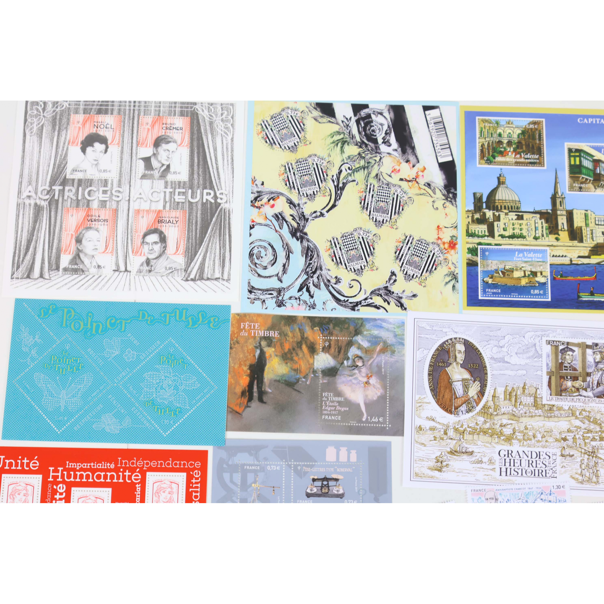 FRANCE COLLECTION DE TIMBRES ET BLOCS-FEUILLET NEUFS** DE 2017 FACIALE 83€