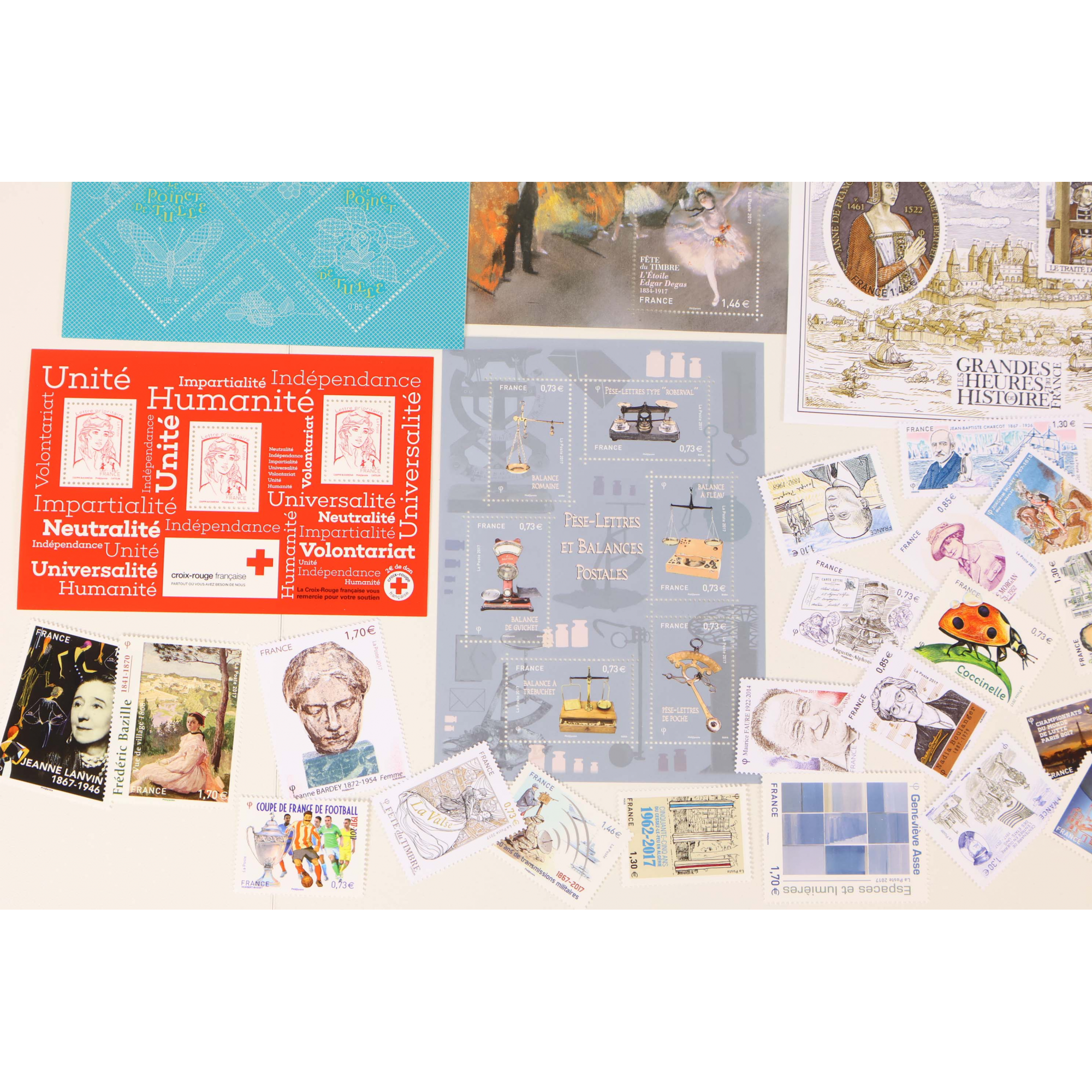 FRANCE COLLECTION DE TIMBRES ET BLOCS-FEUILLET NEUFS** DE 2017 FACIALE 83€