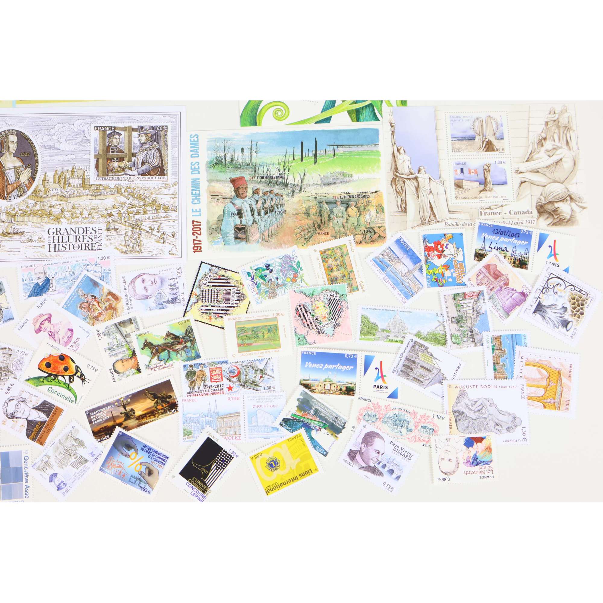 FRANCE COLLECTION DE TIMBRES ET BLOCS-FEUILLET NEUFS** DE 2017 FACIALE 83€