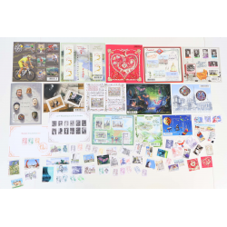FRANCE COLLECTION DE TIMBRES ET BLOCS-FEUILLET NEUFS** DE 2013 FACIALE 116€