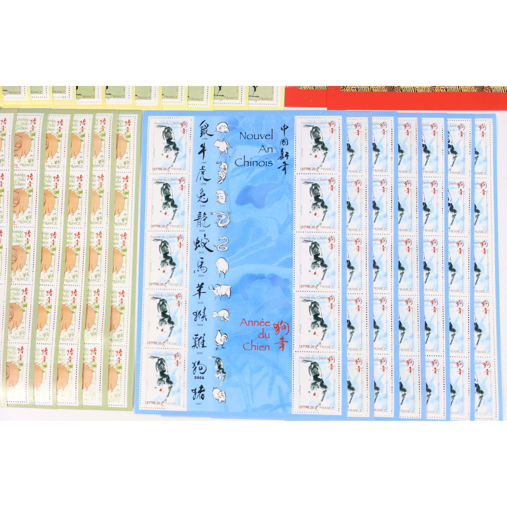 LOT DE TIMBRES À VALIDITÉ PERMANENTE POUR AFFRANCHIR 300 LETTRES FRANCE 20G